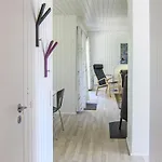 Сasa de vacaciones Lovely In Aakirkeby With Kitchen Vester Somarken